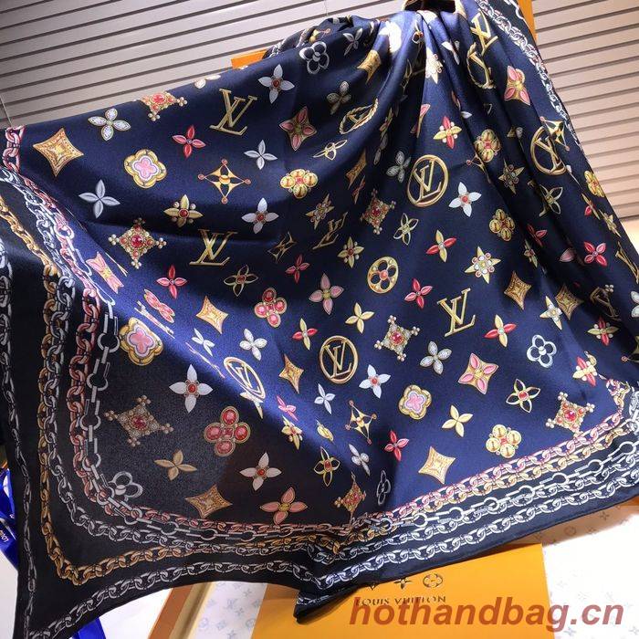 Louis Vuitton Scarf LVS00119